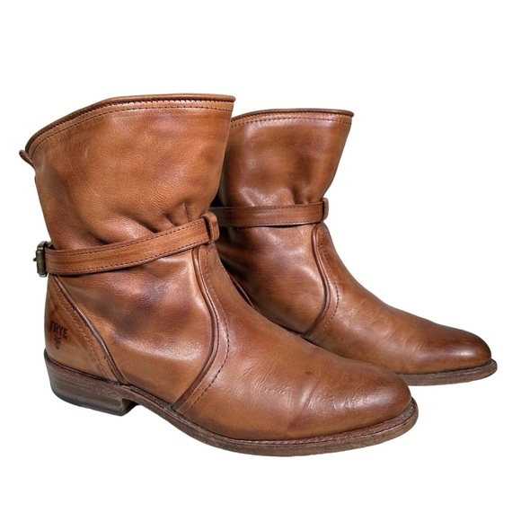 FRYE Dorado Slouchy Buckled Leather Boots - Picture 3 of 11